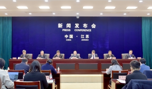 加强基础研究行动方案新闻发布会