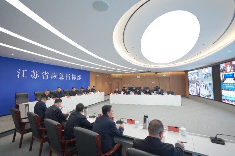 任栋调度部署元旦假期安全防范工作